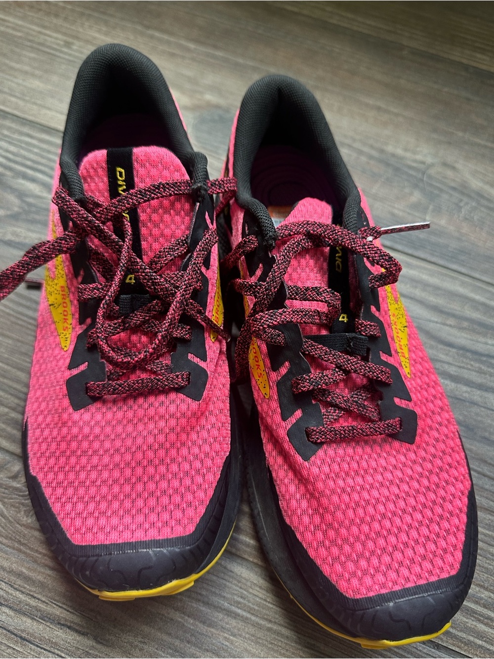 Brooks Trail Divide Pink  Women's Athletic Walking Hiking Running Tennis Shoes - Picture 12 of 13